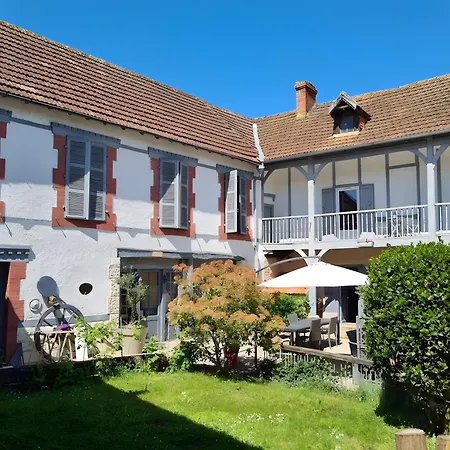 Prázdninový dům Domaine Des Mousquetaires Laas (Gers)