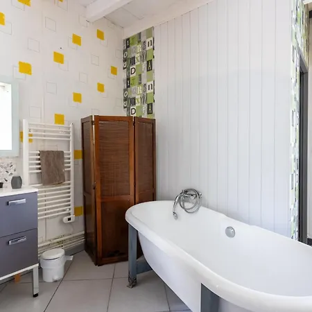 Holiday home Domaine Des Mousquetaires Laas (Gers)