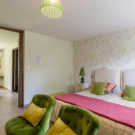 Holiday home Domaine Des Mousquetaires Laas (Gers)