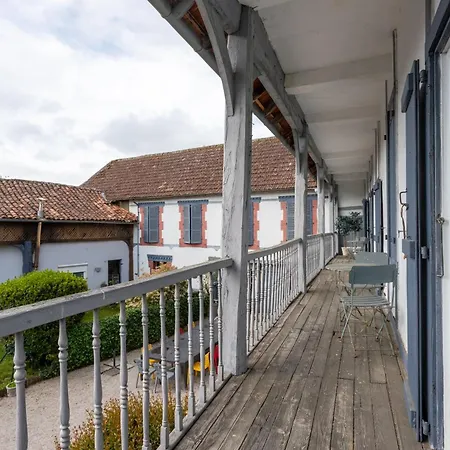 Holiday home Domaine Des Mousquetaires Laas (Gers)